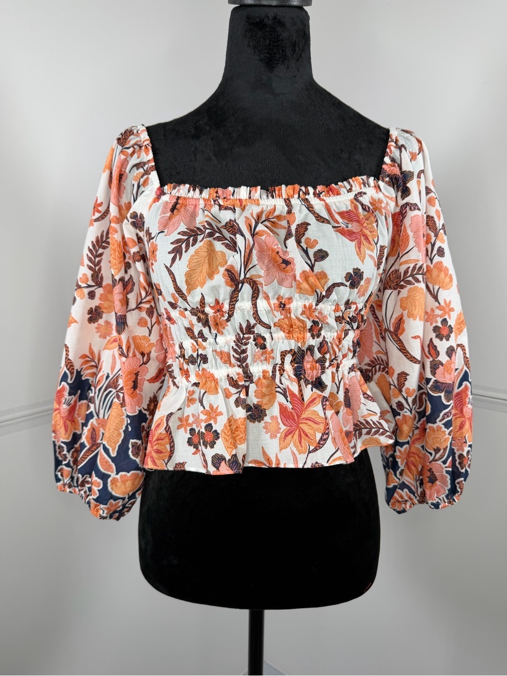 Chelsea & Violet Floral Smocked Peplum Blouse Size Small